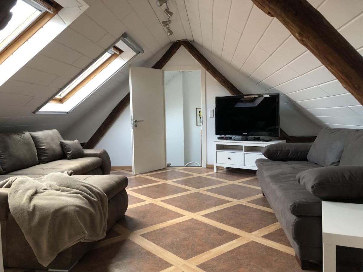 Ferienwohnung Auf Denkmalgeschuetztem Sturmhof Grefrath Exterior foto